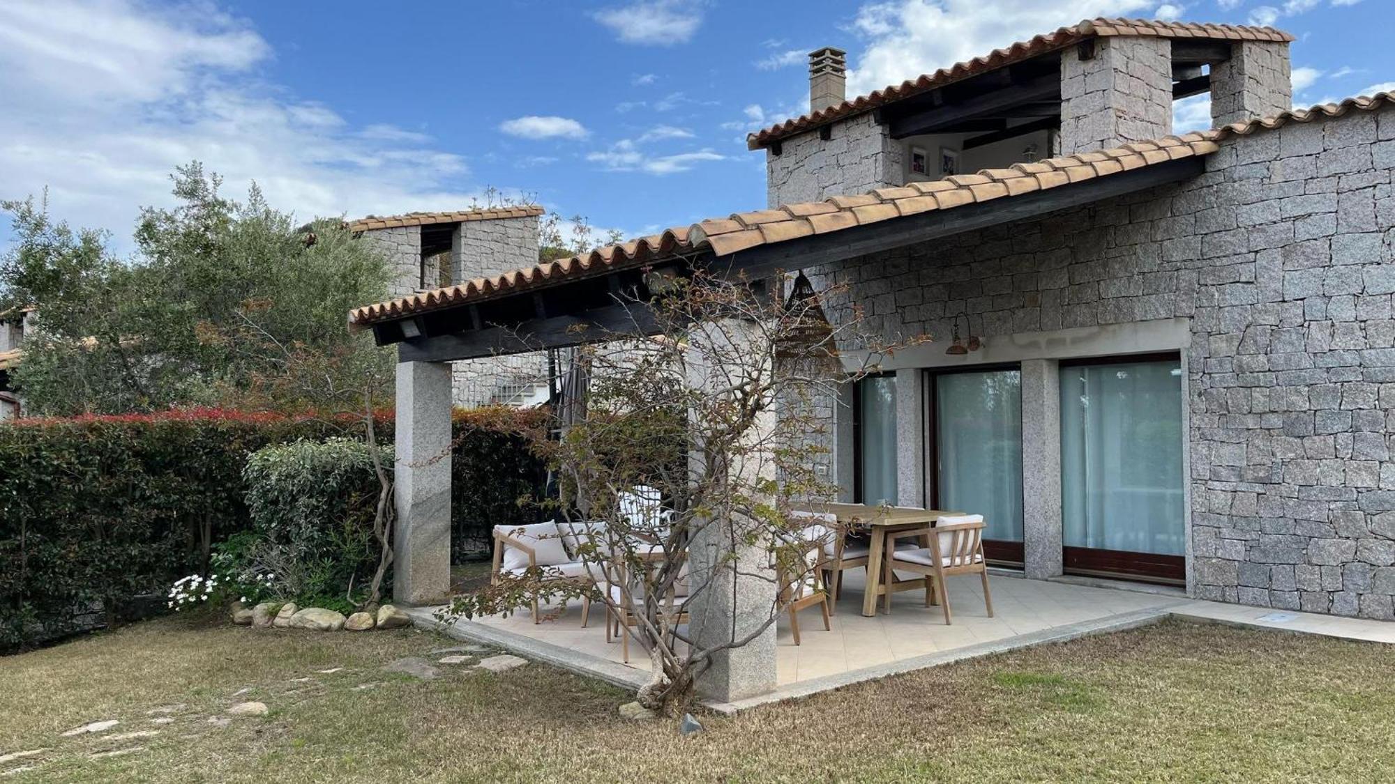 Villa Bouganville Cala Sinzias Кастиадас Екстериор снимка